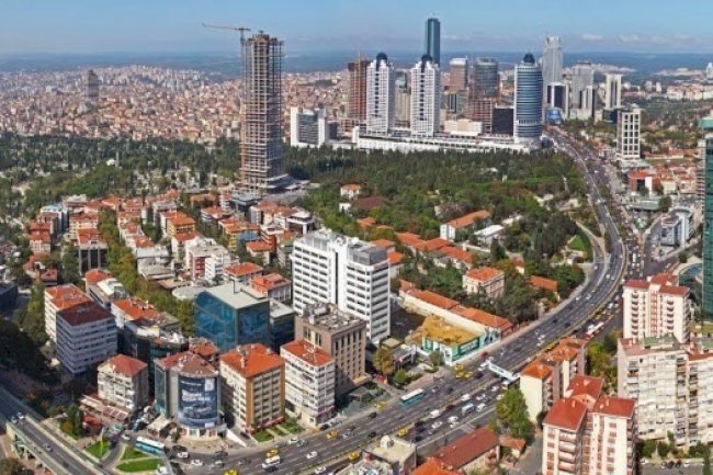 İstanbul Zincirlikuyu Kore Şehitleri Cd Ulusal ve uluslararası marka işletmelerin genel merkezlerinin buluşma merkezi