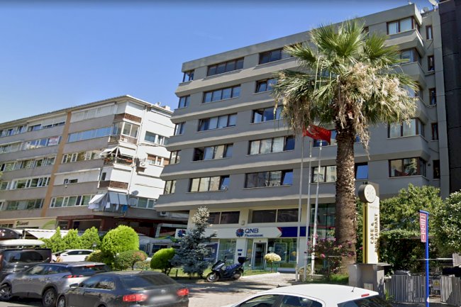 Cerrahoğlu İş Merkezi Yıldız Posta Cd-Açık Otoparklı 330 m2 ofisler