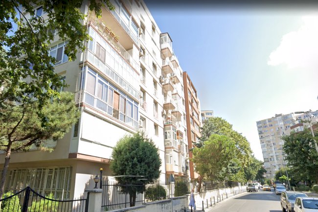 Gayret Sitesi Açık otoparklı