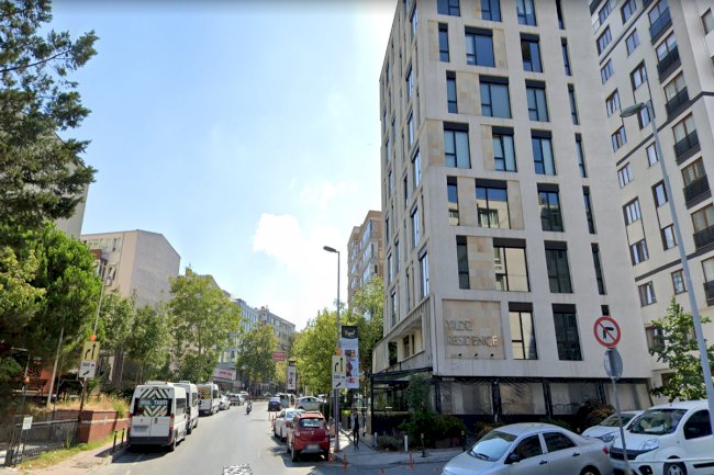 Yıldız Rezidans Yıldız Posta Cd. Kapalı Otoparklı Genç Bina 1+1 ofisler