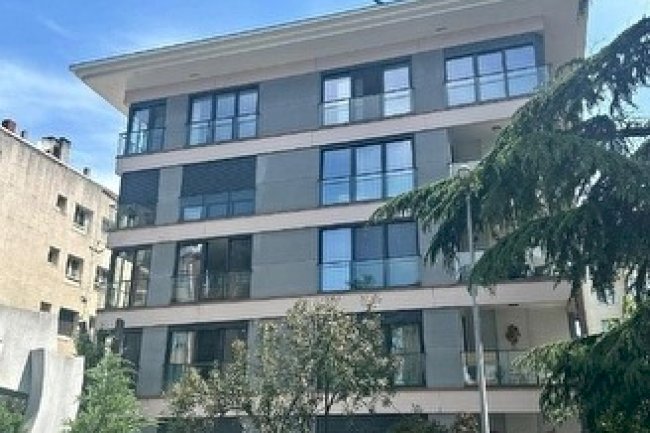 Beşiktaş Büyükdere Cd Üzerindeki Ofislere Yönelik Emlakçı Uzmanlığım Gelişiyor.