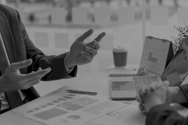 On the Comfort Zone Offered to Real Estate Owners by a Competent Real Estate Agent..