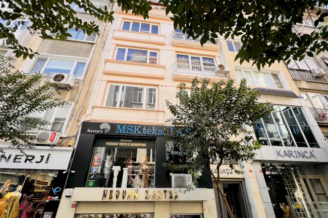 Osmanbey Halaskargazi cd back street for rent shop & store.