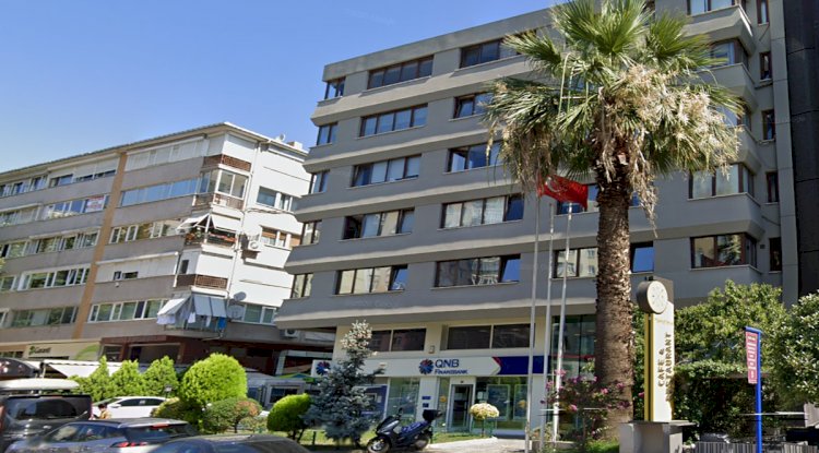 Cerrahoğlu İş Merkezi Yıldız Posta Cd-Açık Otoparklı 330 m2 ofisler