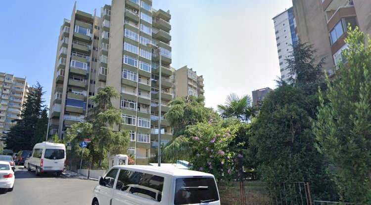 İş Bankası Blokları Vefabayırı sk. Açık otoparklı 3+1 ofisler