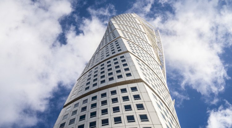 Satılık Binada Çekim Merkezi Olma Yolundayım.