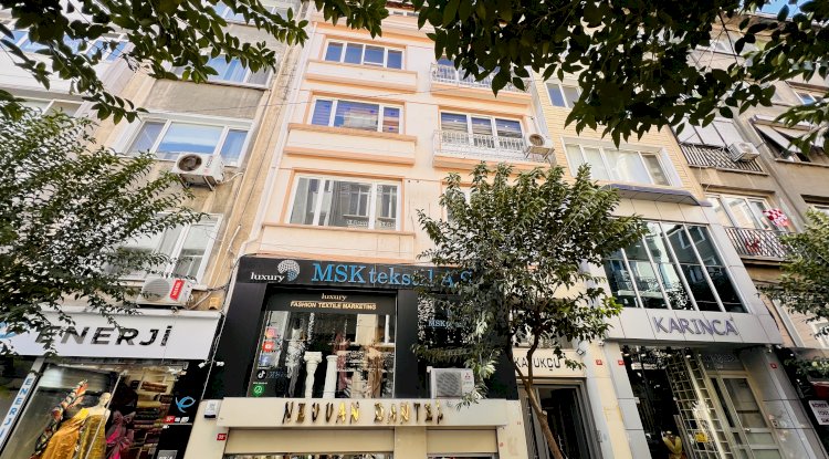 Osmanbey Halaskargazi cd back street for rent shop & store.