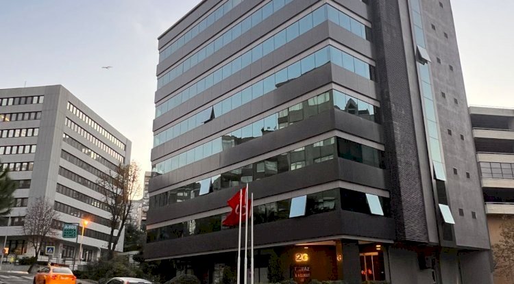 Yılmaz İş Merkezi Gayrettepe: Kapalı Otoparklı ve Güvenlikli Ofis Yaşam Alanı