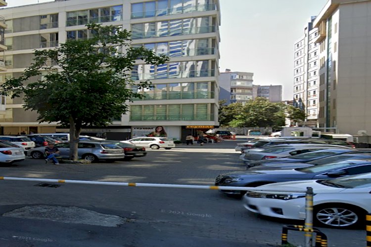 Gayrettepe 53 Apt. Vefabey Sk. Kapalı otoparklı Yeni bina 1+1 ofisler