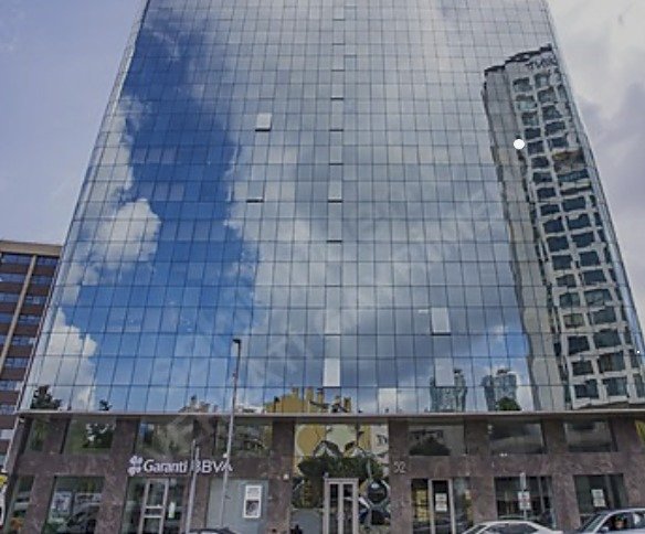 Gayrettepe de Kıymetli Plaza Ofis Katları: D Plaza