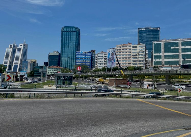 Gayrettepe Yıldız Posta Cd Bölgesi Üst Segment Ofis İçin Hedef Lokasyon mu?